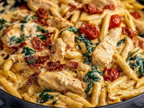 marry-me-chicken-pasta-creamy-parmesan-skillet
